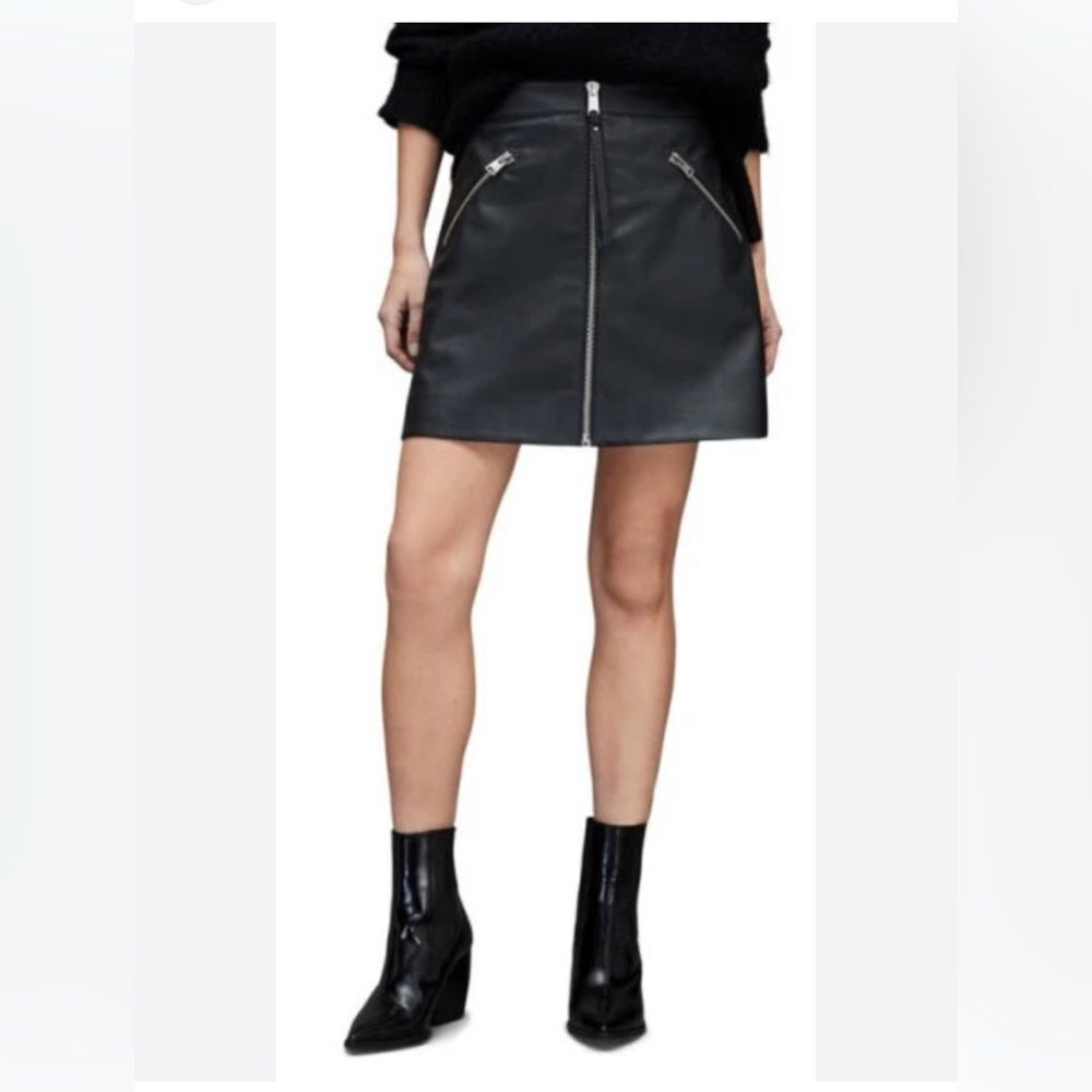 Victoria's Secret Black Genuine Leather Pockets Front Zip Mini Skirt Size 0